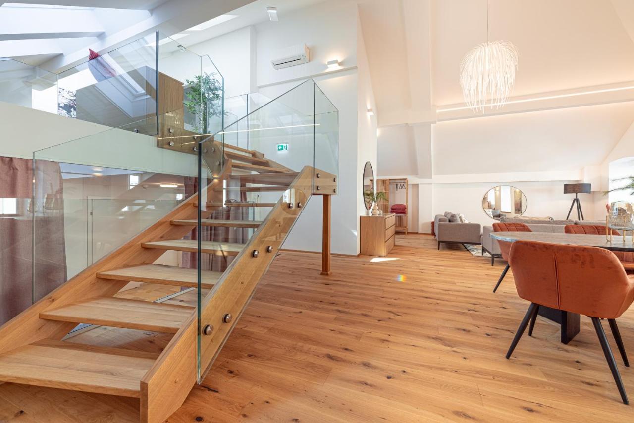 Appartamento Penthouse Maxfux Direkt In Der Fussgaengerzone 130M2 Krems an der Donau Esterno foto
