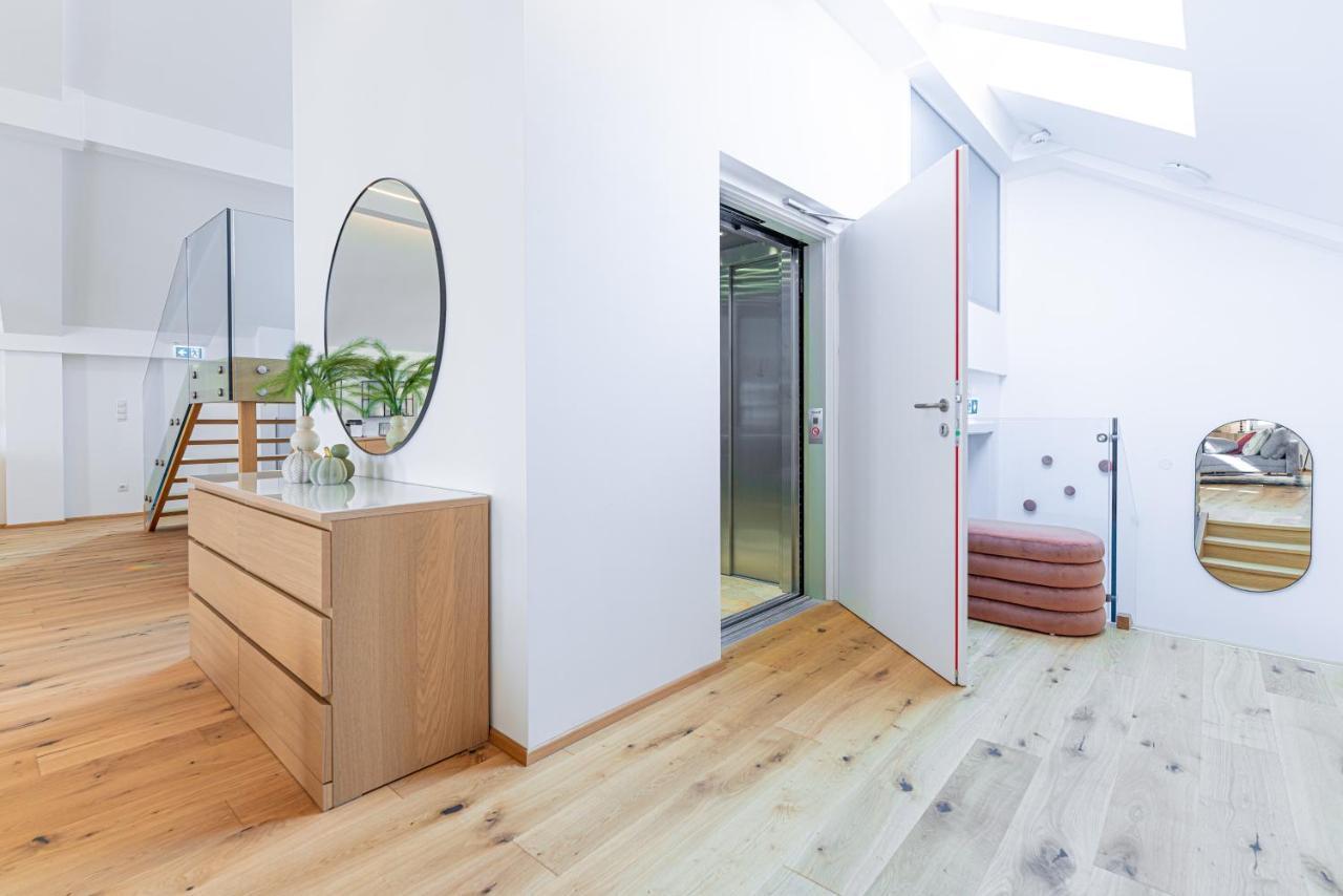 Appartamento Penthouse Maxfux Direkt In Der Fussgaengerzone 130M2 Krems an der Donau Esterno foto