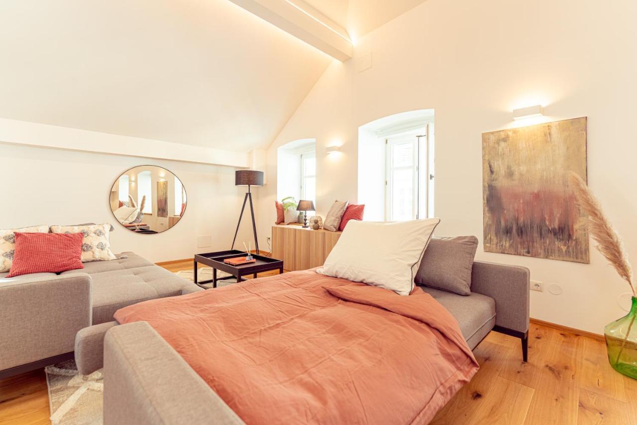 Appartamento Penthouse Maxfux Direkt In Der Fussgaengerzone 130M2 Krems an der Donau Esterno foto